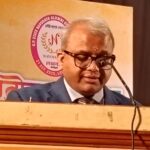 सभासद व कांग्रेस नेता भिड़े