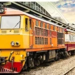 दीपावली पर मिठाई का एक डिब्बा शहीद परिवार के घर