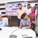 अपर सचिव ने किन स्कूल में बच्चों के साथ लंच चखा