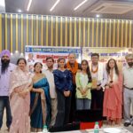 चंपावत डीएम के आत्मीय संवाद से लोग हुए भावुक