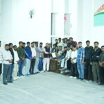 सुई व धागे से आत्मनिर्भर बने अमरनाथ