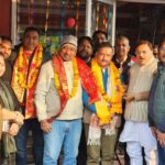 पूर्व विधायक शुक्ला ने शिव मंदिर में जलाभिषेक किया