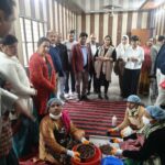 फर्जी आधार कार्ड सेंटर का किया भंडाफोड़