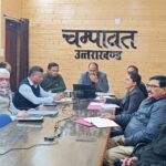 अवैध अतिक्रमणकरियों पर चला प्रशासन डंडा