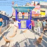 लोहाघाट को जाम से राहत दिलाने की पहल: जिलाधिकारी ने पार्किंग व टैक्सी स्टैंड का किया निरीक्षण