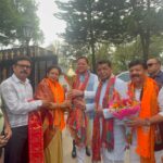 गैस की कीमत बढ़ने पर कांग्रेस ने बजाई थाली