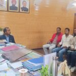 रजवार ने योजनाओं की समीक्षा की