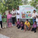 भाजपा युवा नेता विवेक ने कुंदन को सम्मानित किया