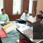 राज्य कर अफसरों पर भड़के व्यापारी