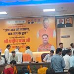 पूर्व विधायक शुक्ला की पहल पर वार्ड-16 की 11 हजार वोल्ट नेकेड लाइन होगी इंसुलेटेड