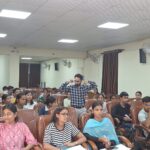डीएम बोले:सड़क सुरक्षा में लापरवाही बर्दाश्त नहीं