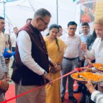 मुख्यमंत्री की प्राथमिकता वाली विकास योजनाओं को समयबद्ध गति देने में जुटा जिला प्रशासन, डीएम ने की समीक्षा