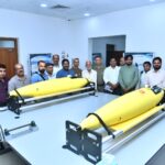 आइआइएम काशीपुर में लगी पुस्तक प्रदर्शनी में उमड़े लोग