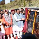 किच्छा में विवेक ने कार्यकर्ताओं संग राज्यसभा सांसद दिनेश का जोरदार स्वागत